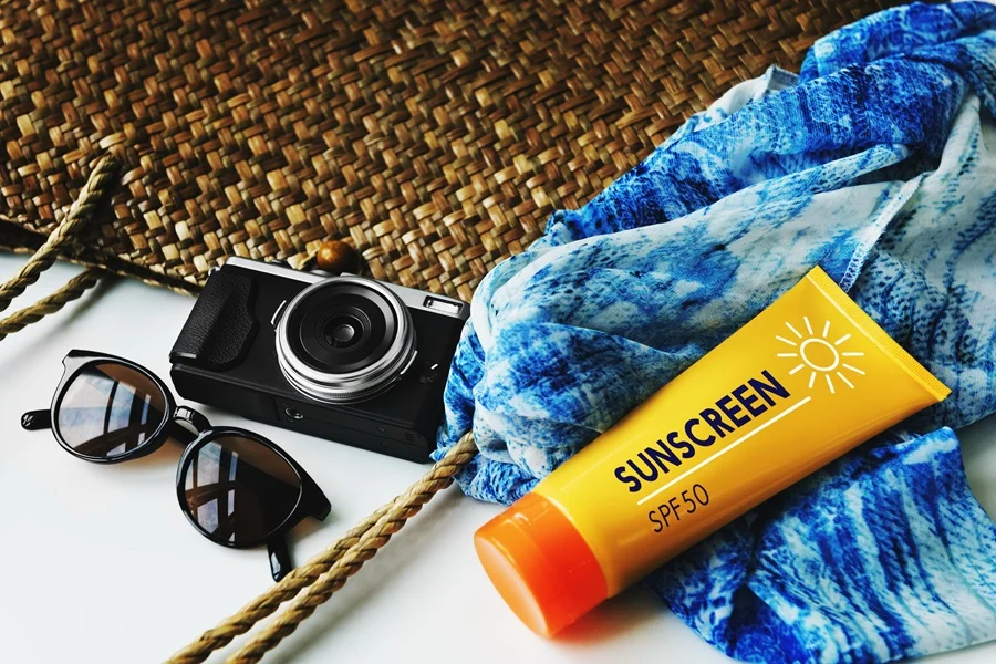 Sunscreen Myths & Revealing Essential Facts